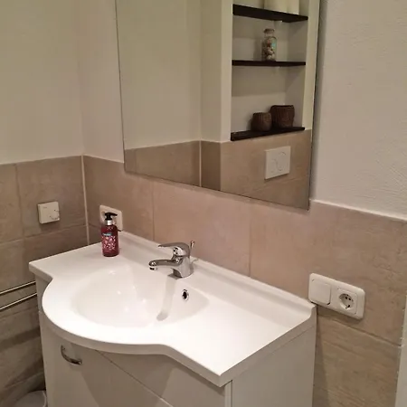 Lindenhof Apartament